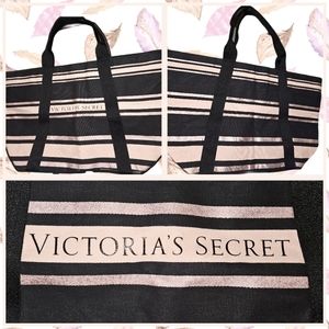 Victoria's Secret Tote Bag w/ Clear VS Hello Bombshell Makeup Bag 💋